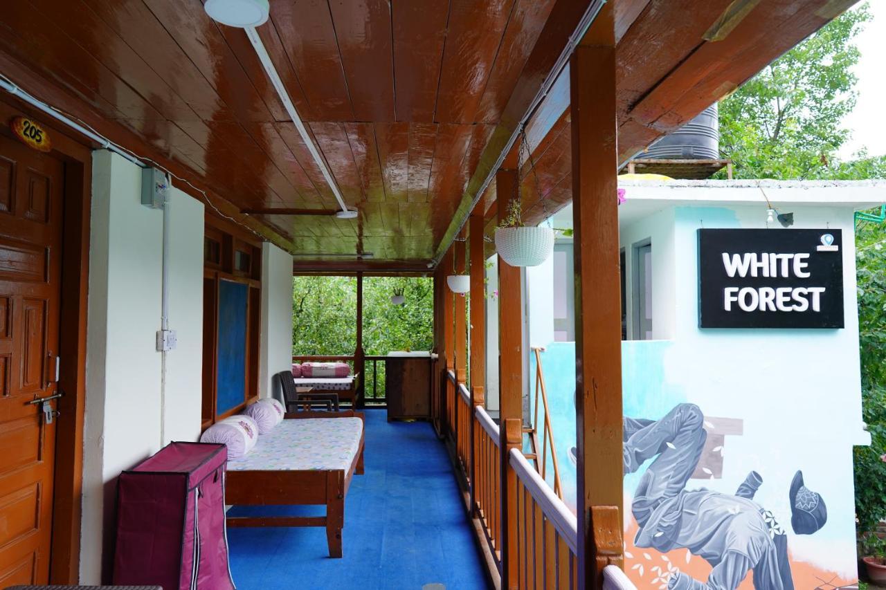 WHITE FOREST HOSTEL by Sturmfrei Manāli Exterior foto
